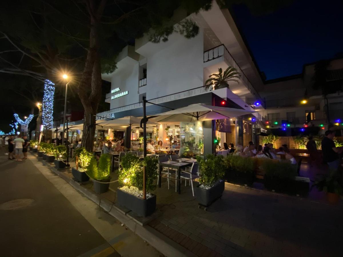 Hotel Aldebaran Lido di Jesolo Exterior foto