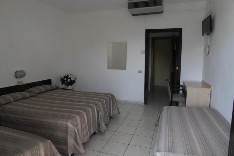 Hotel Aldebaran Lido di Jesolo Exterior foto