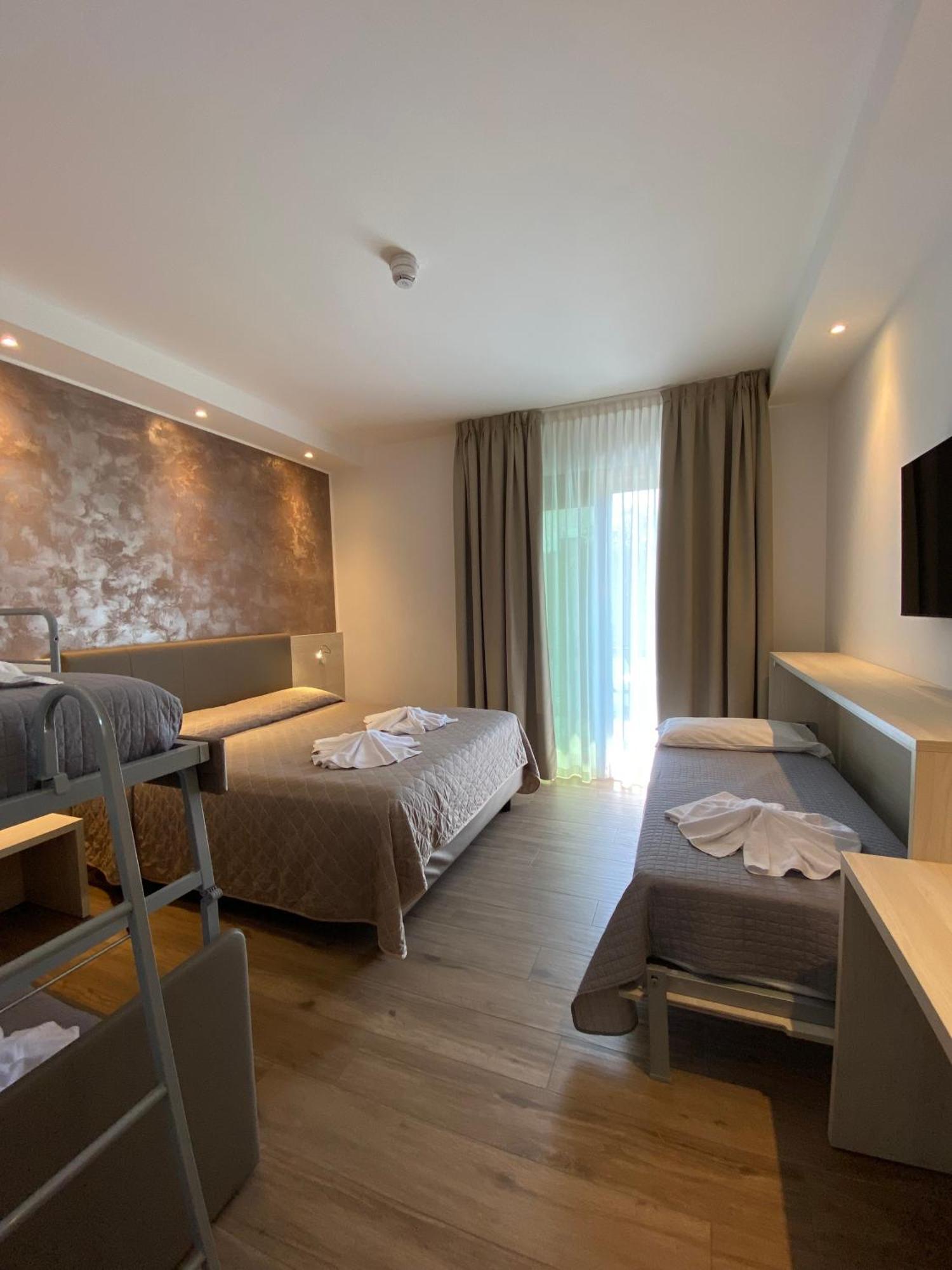 Hotel Aldebaran Lido di Jesolo Exterior foto